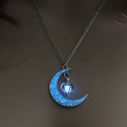 Glowing Pendant Necklaces Silver Plated Chain Necklaces null
