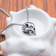 Male titanium steel skull necklace null
