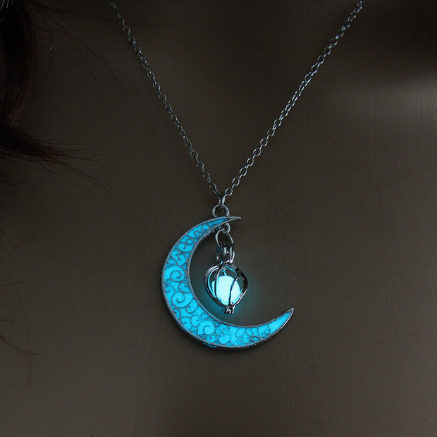 Glowing Pendant Necklaces Silver Plated Chain Necklaces null