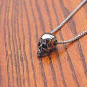 Male titanium steel skull necklace null