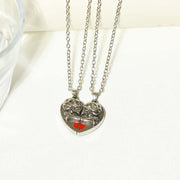Punk Retro Skull Pendant Halloween Necklace Heart-shaped Magnetic Stitching Love Skull Couple Necklace null