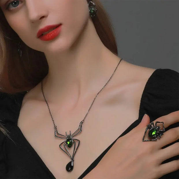 3pcs Halloween Drop-shapedp Spider Necklace Set With Earrings Ring Vintage Necklace Pendant null
