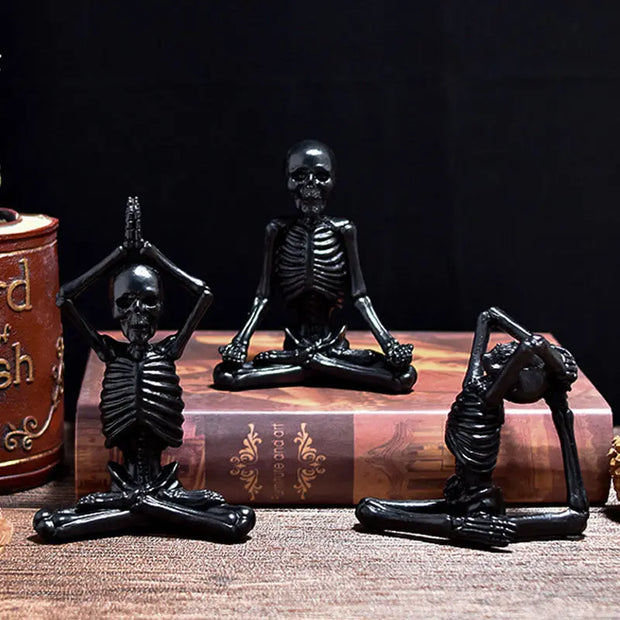 Halloween Horror Desktop Decoration Resin Ornaments Feature Modeling Yoga Skull Skeleton null
